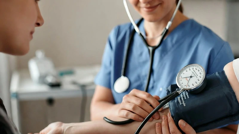 Aparelho de pressão 7 aparelho de pressão